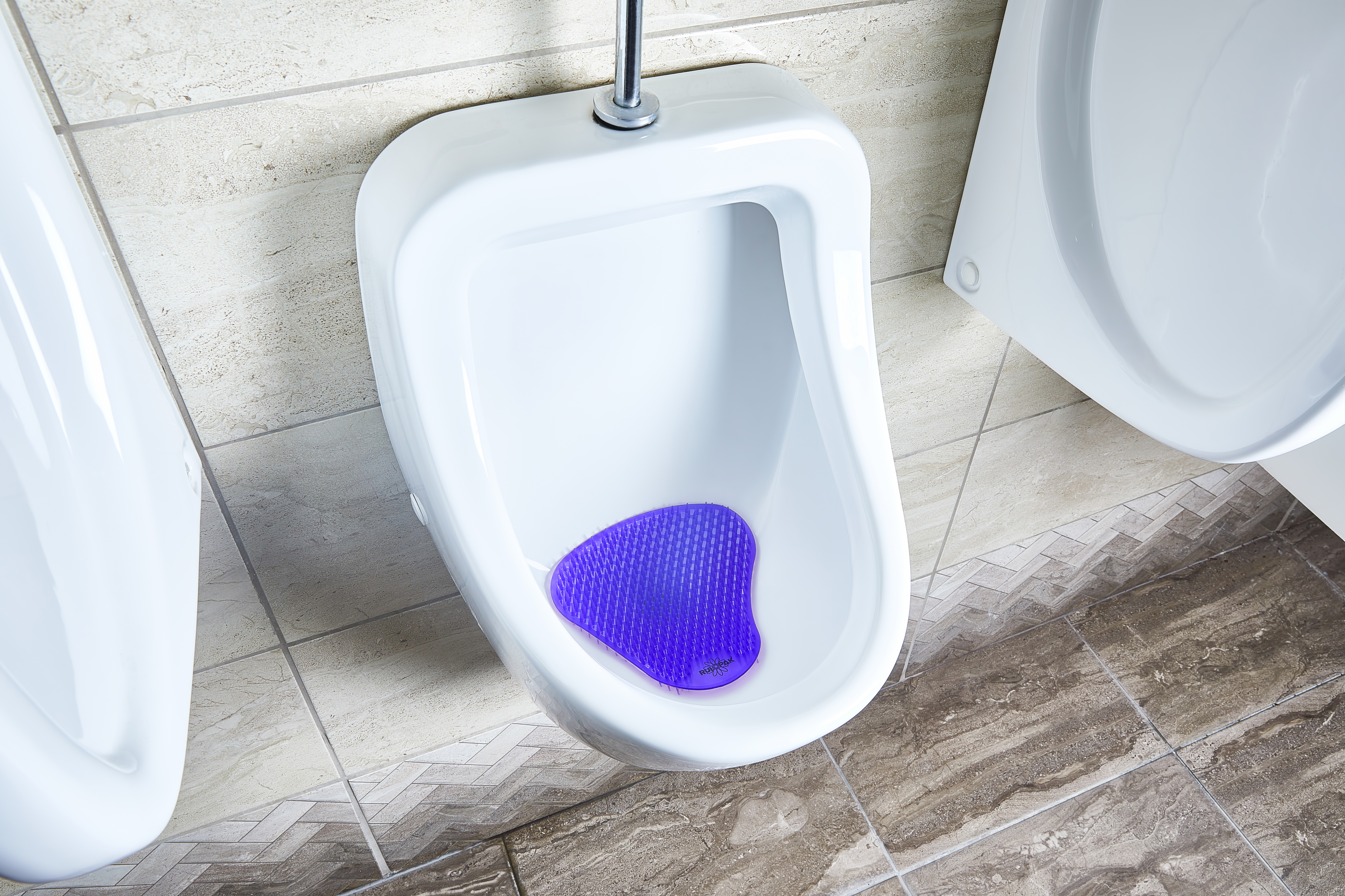 RULOPAK COSMO M6 GENİŞ ALAN PROFESYONEL KOKULANDIRMA MAKİNESİ SİYAH201